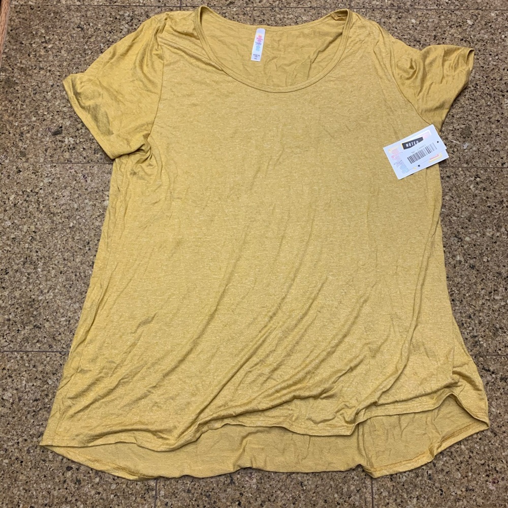 LuLaRoe Classic T - 3XL - Gold